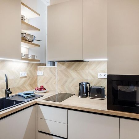 Sleek Downtown Living Apartman Budapest Kültér fotó