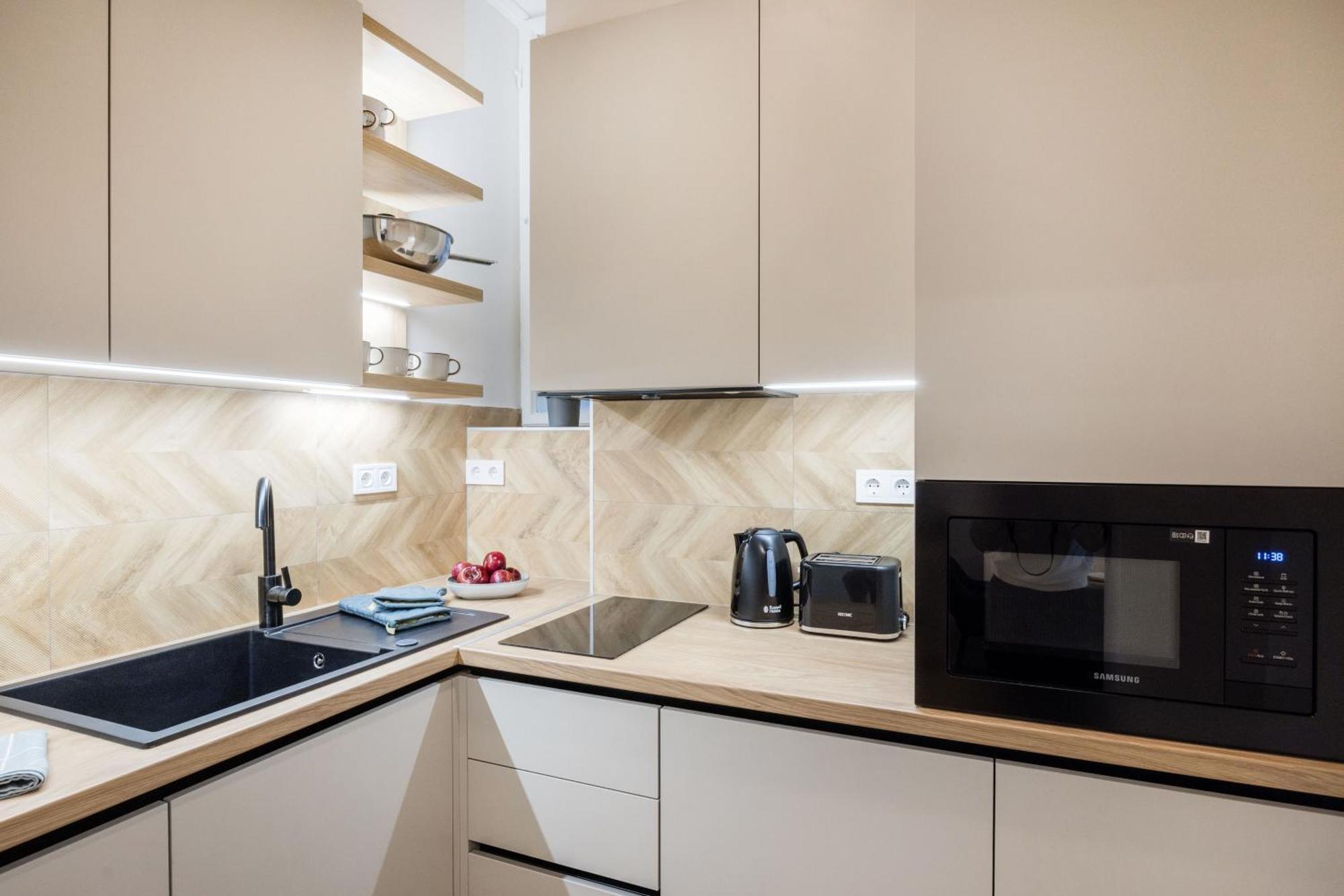 Sleek Downtown Living Apartman Budapest Kültér fotó